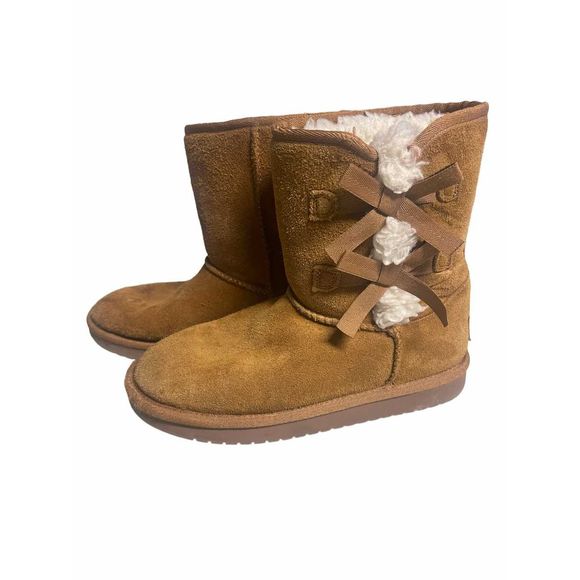 UGG Other - Kids size 3 kookaburra by ugg bow boots